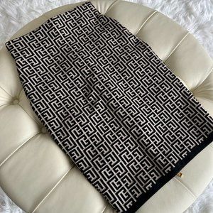 Mid-length knit skirt with Balmain monogram